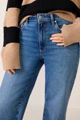 Anessa 31 w Raw Hem Wide Leg Jean
