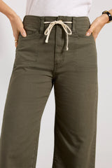 Ari w Waistband Tie