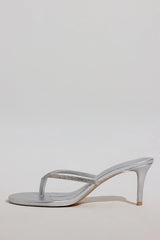 Heeled Sandal in Silver