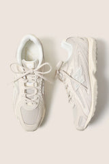 204 Sneaker