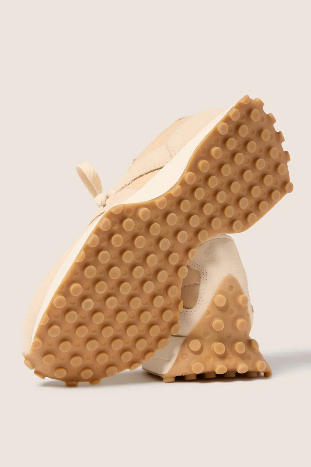 327 Sneaker