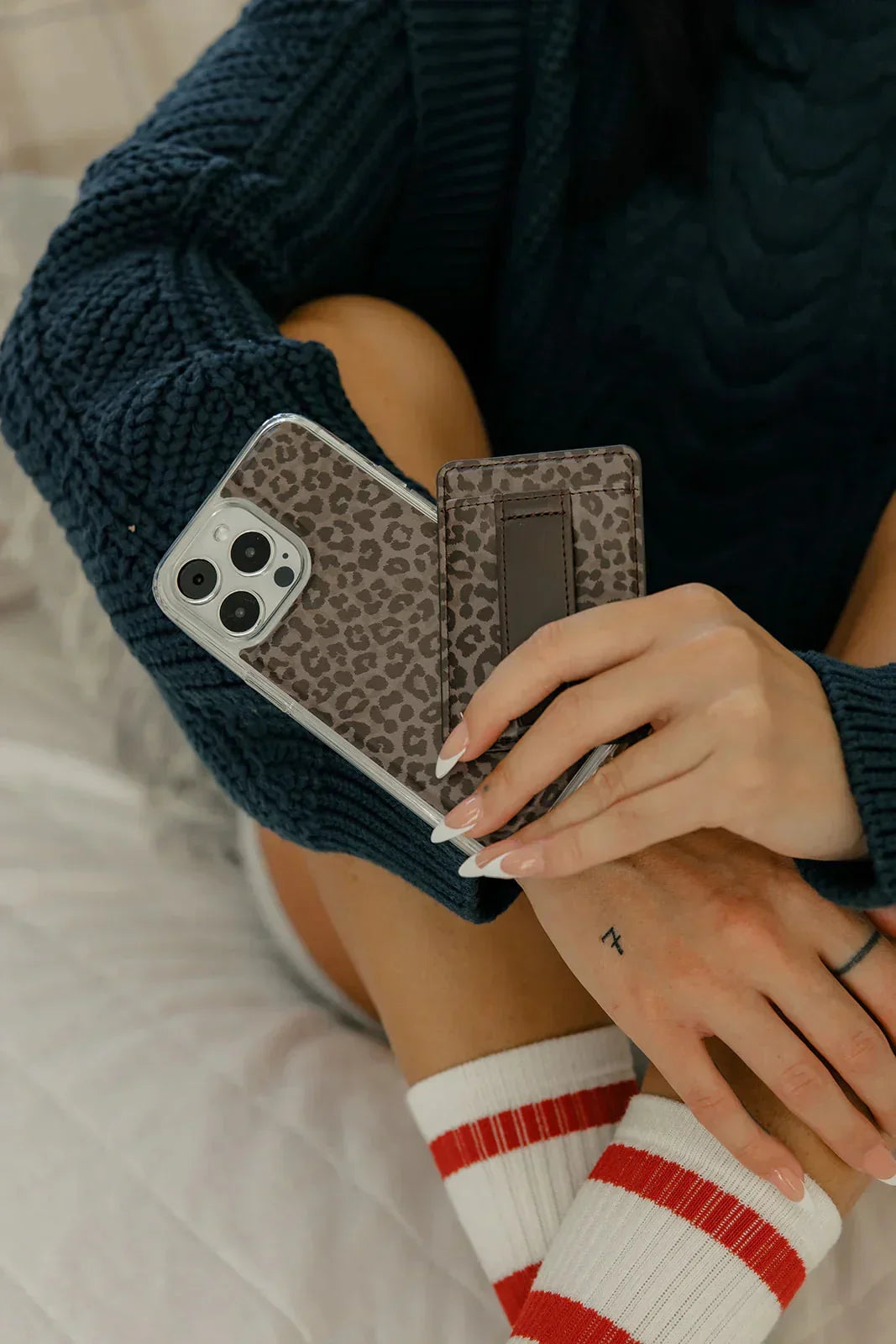 Walli Cases Shadow Leopard Magnetic Case and Wallet