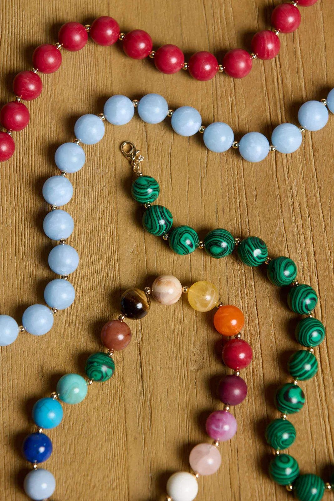 Vida Semi Stone Necklace