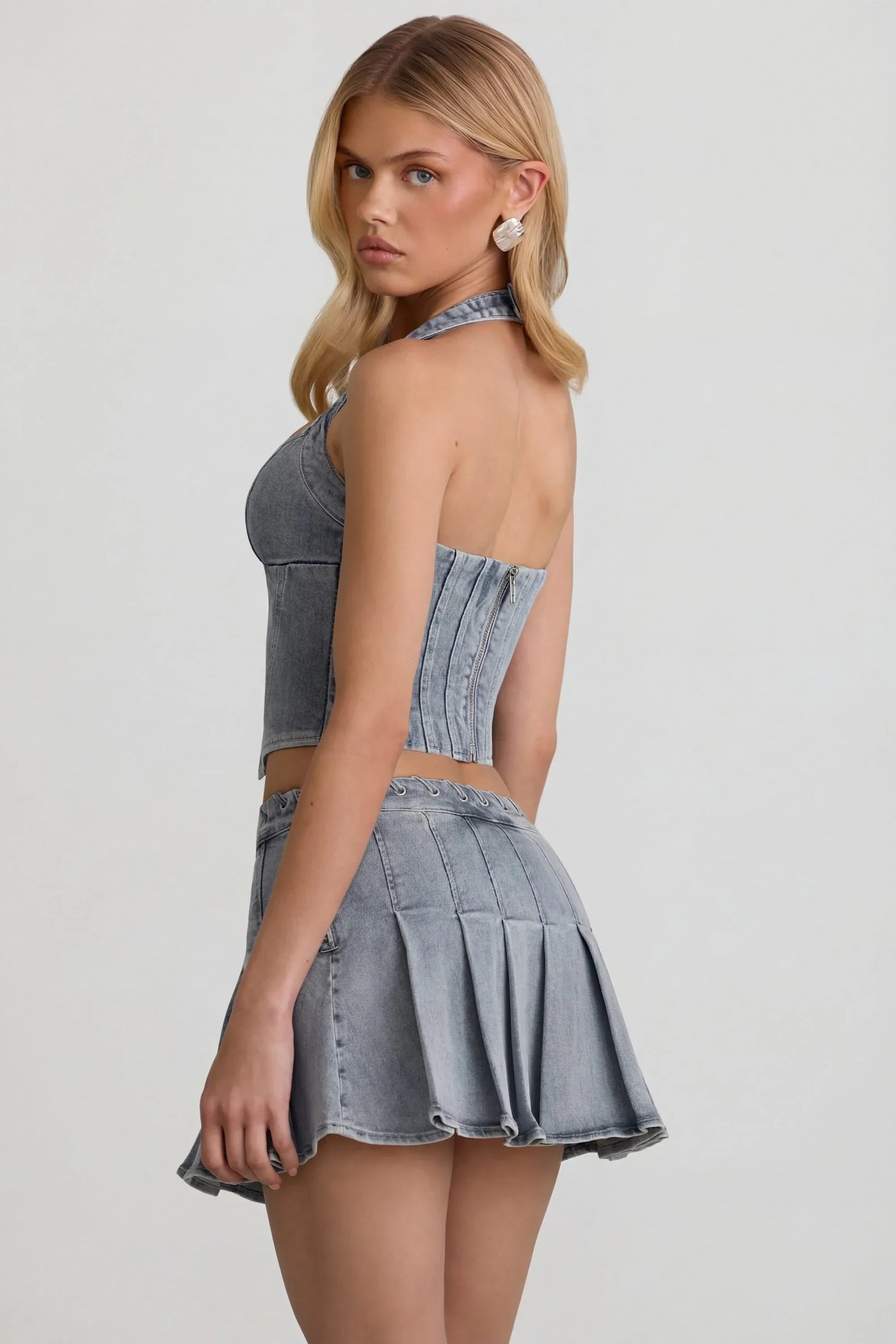 Low Rise Pleated Mini Skirt in Light Blue