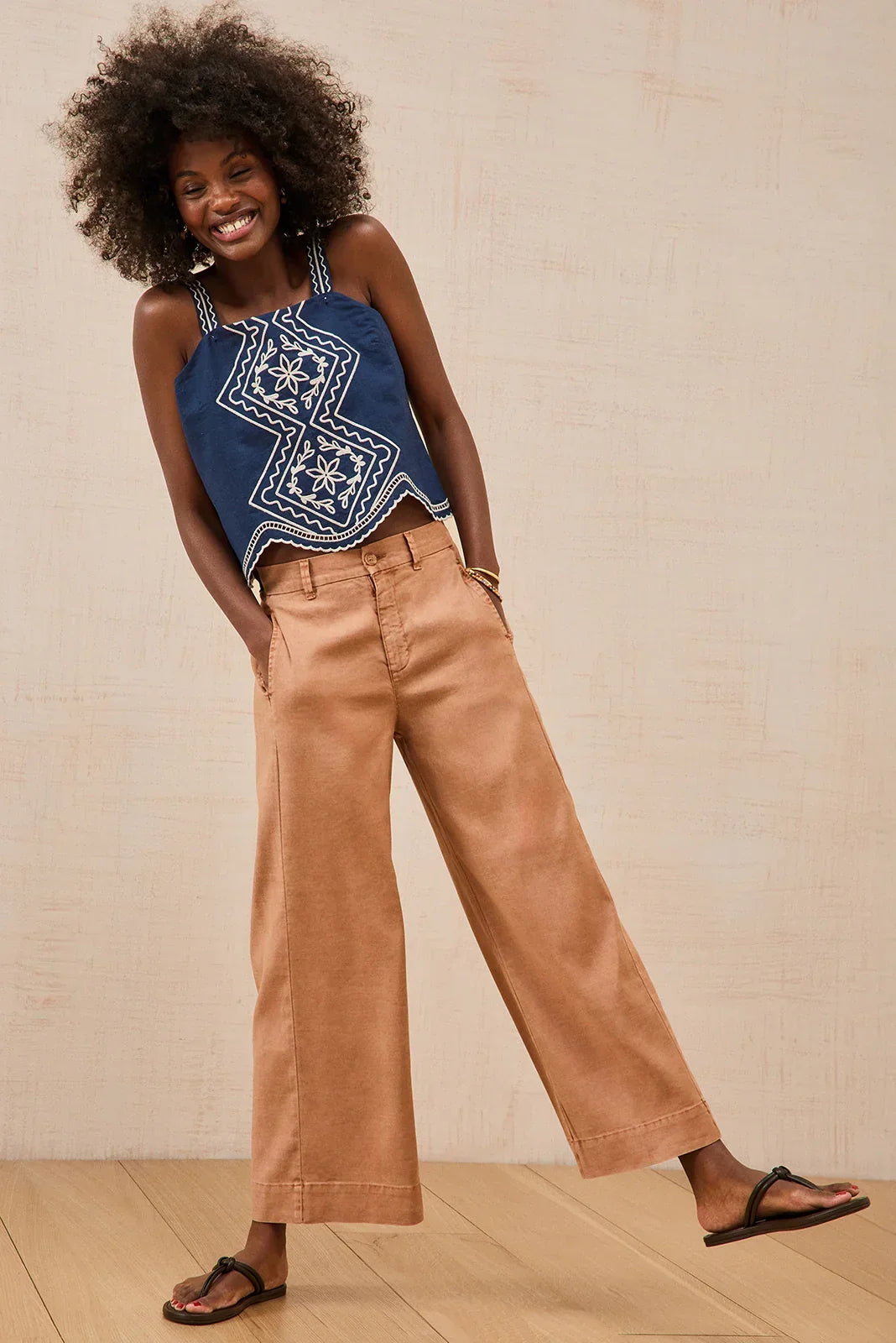 Joelle Stretch Linen Crop Pant