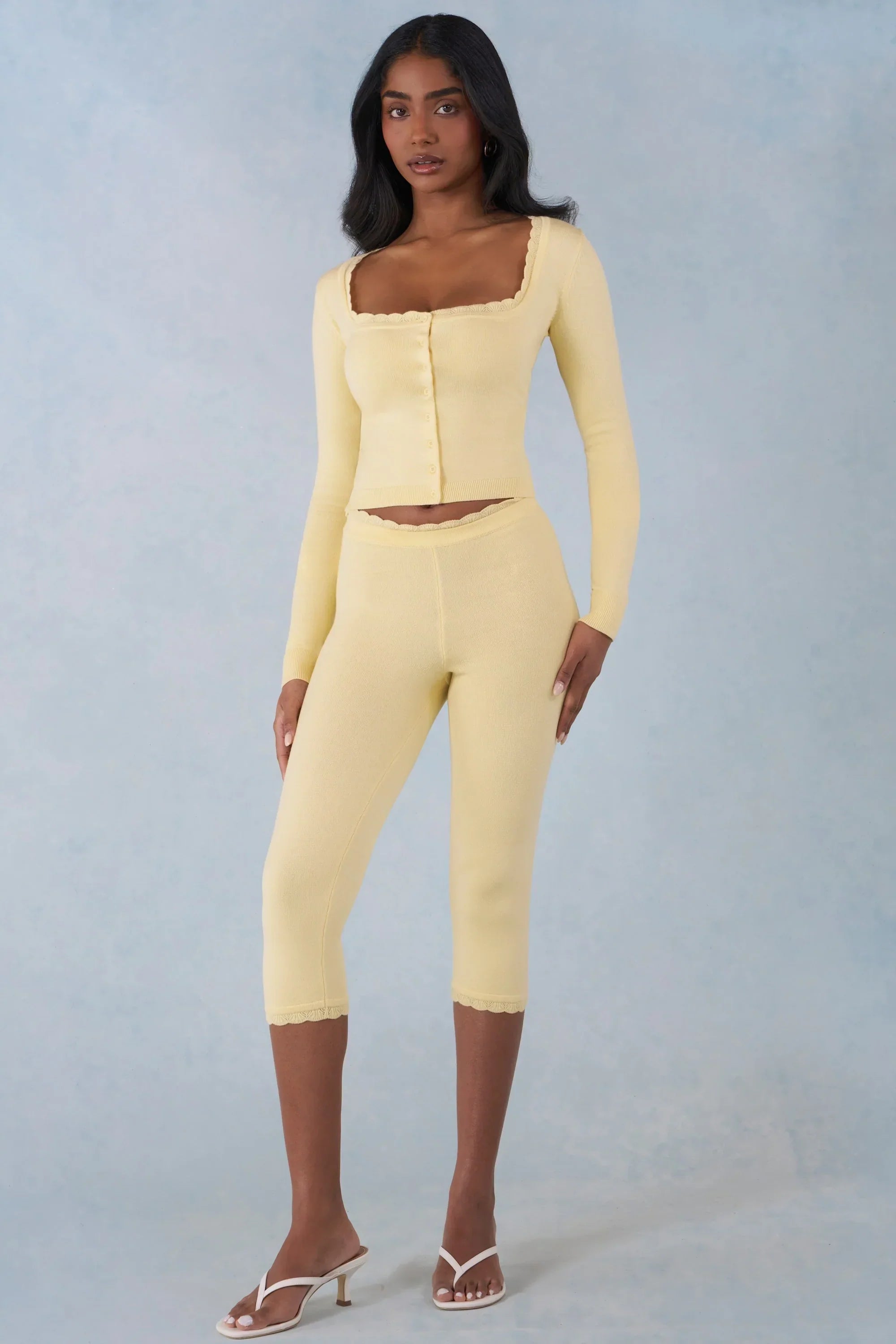 Knit Mid Rise Capri Trousers in Butter Yellow