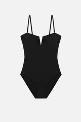 Finn One Piece Black