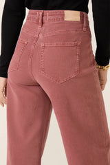 Anessa W Front Yoke Wide Leg 31 Jean