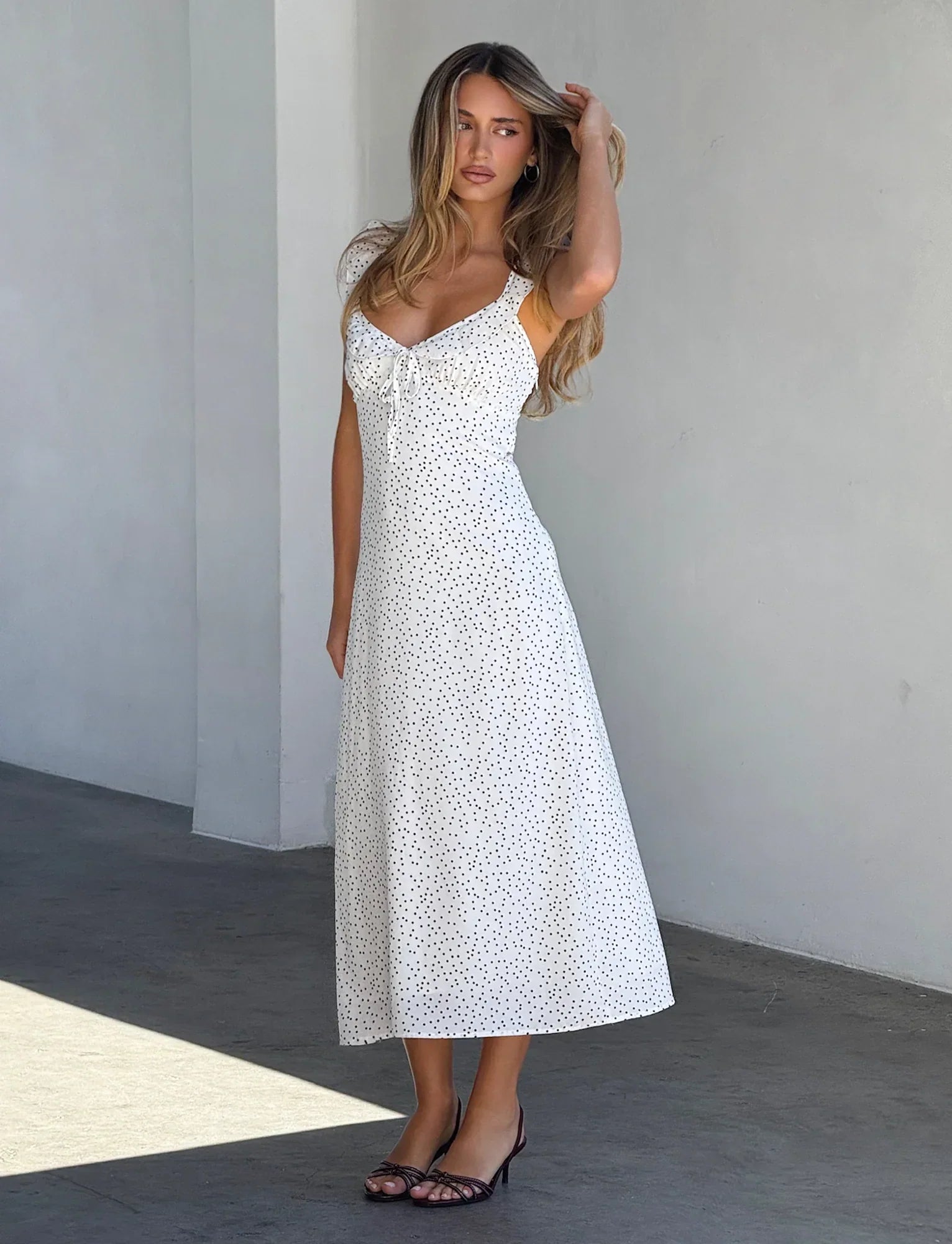 LOTTIE RUFFLE MIDI DRESS WHITE POLKA