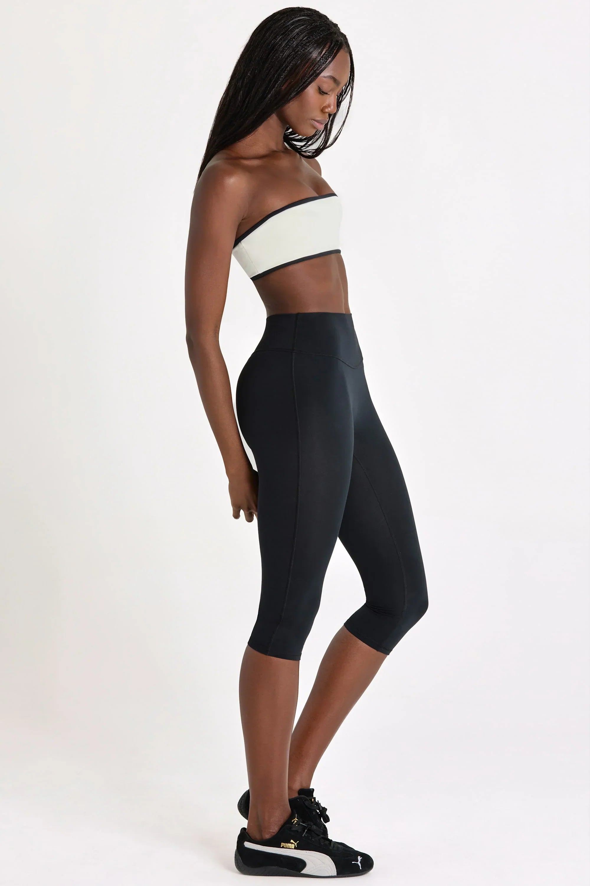 Soft Active Capri Leggings in Black