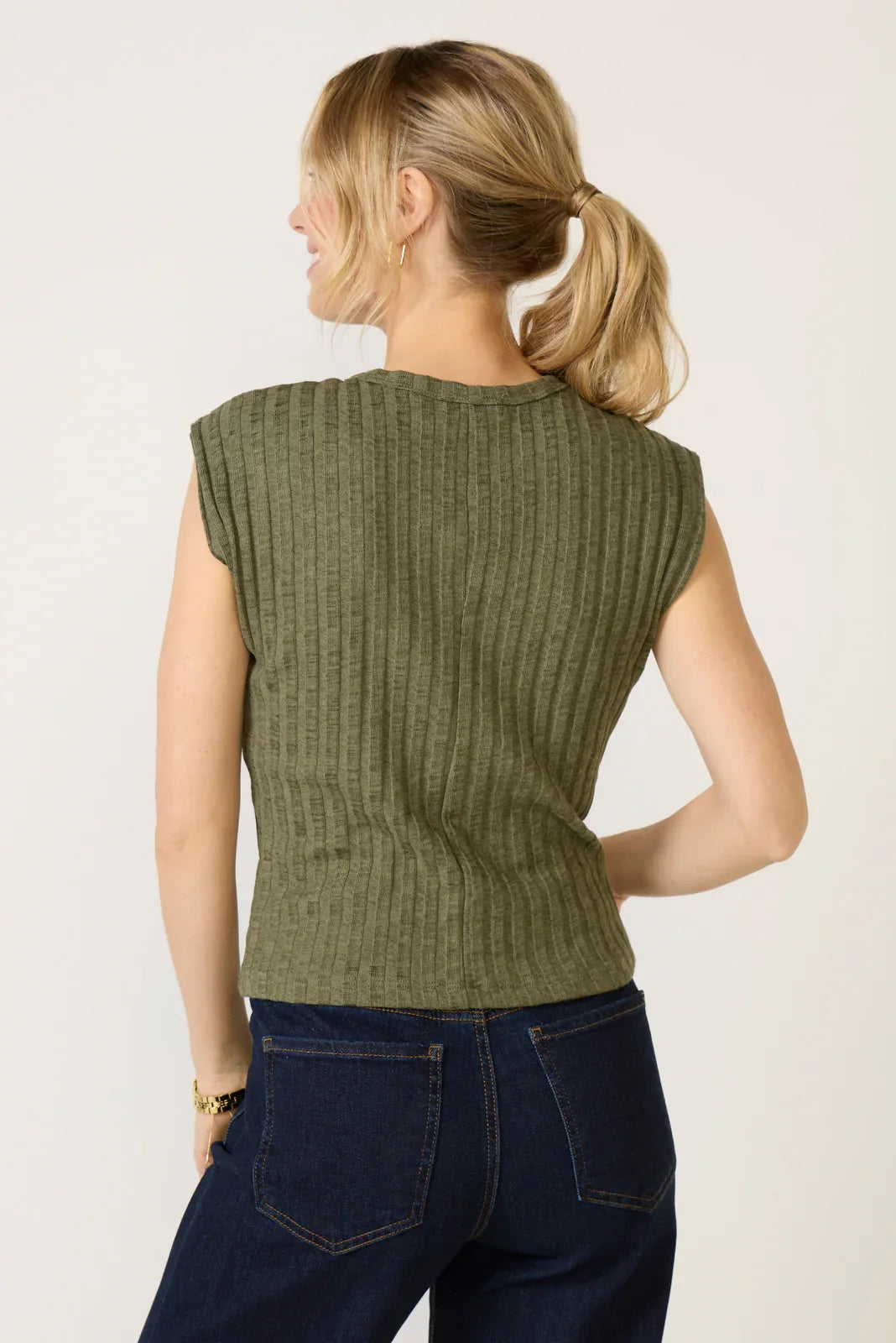 Jinny Muscle Top