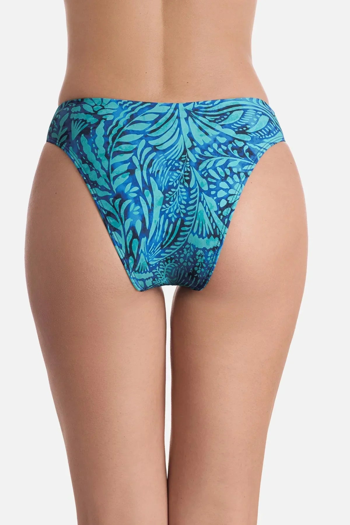 Ryann Pant Flora