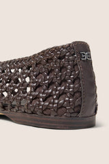 Shira Flat